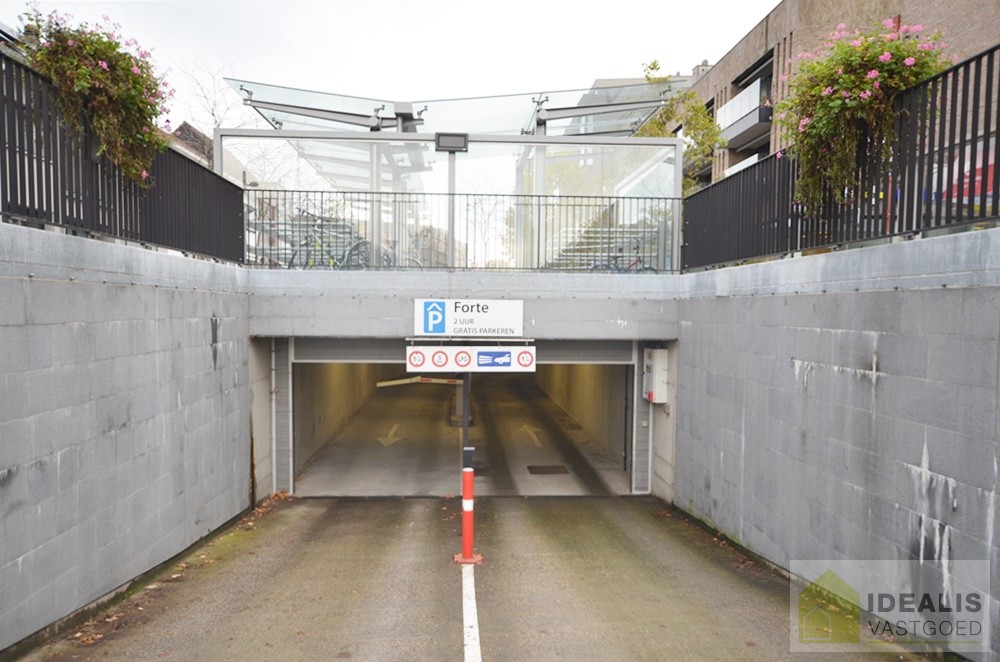 RUIME EN AFGESLOTEN PARKEERPLAATS IN HARTJE PELT ALS ONDERDEEL VAN DE ONDERGRONDSE PARKEERGARAGE FORTE! - foto 5