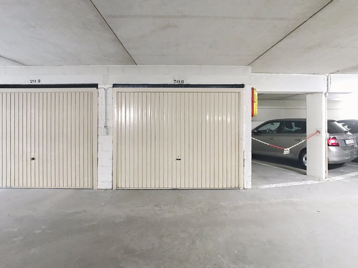 Garagebox te koop aan de zeedijk van Middelkerke! - foto 5