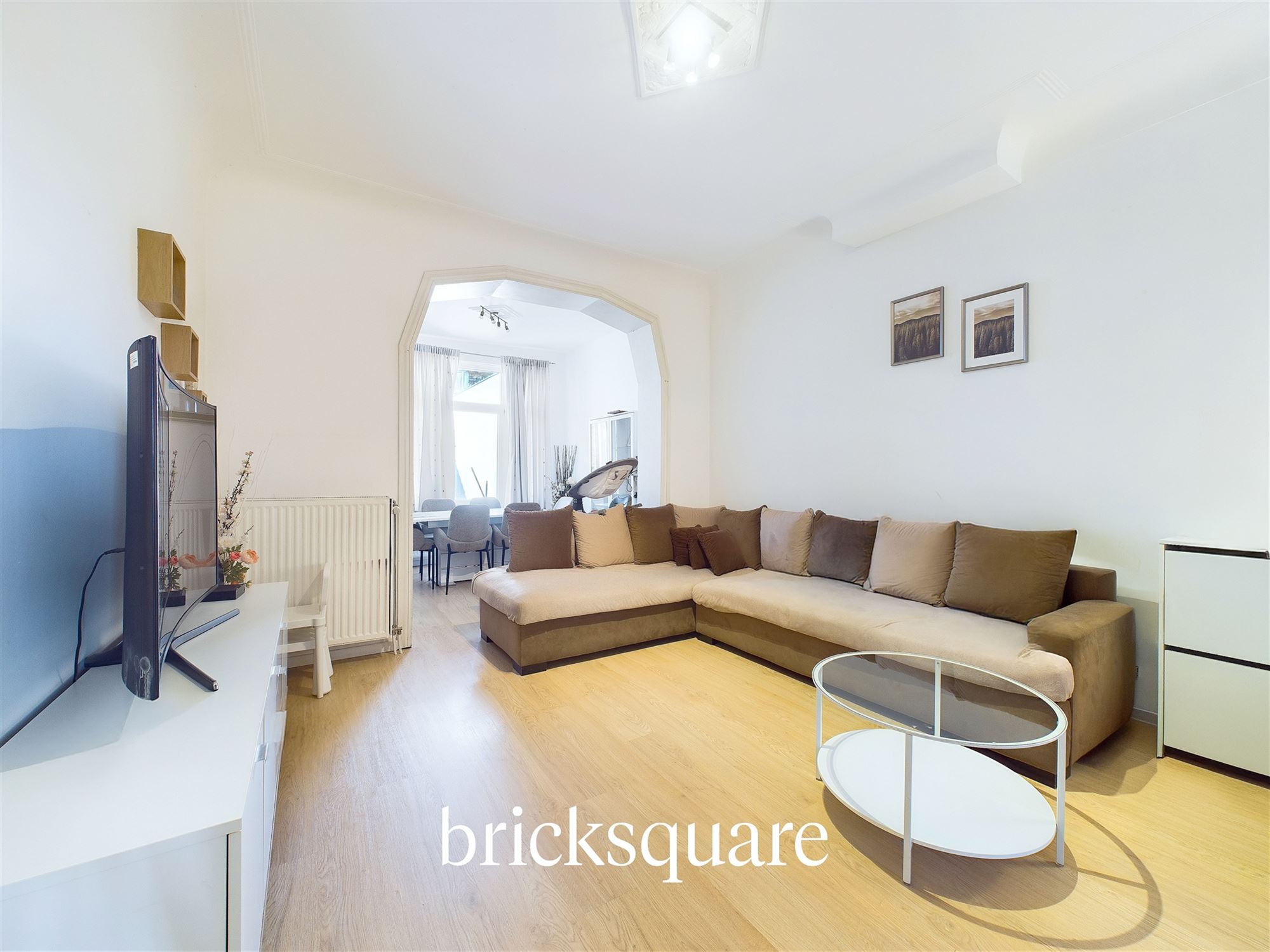 Investment property with 4 recognized units - photo 3