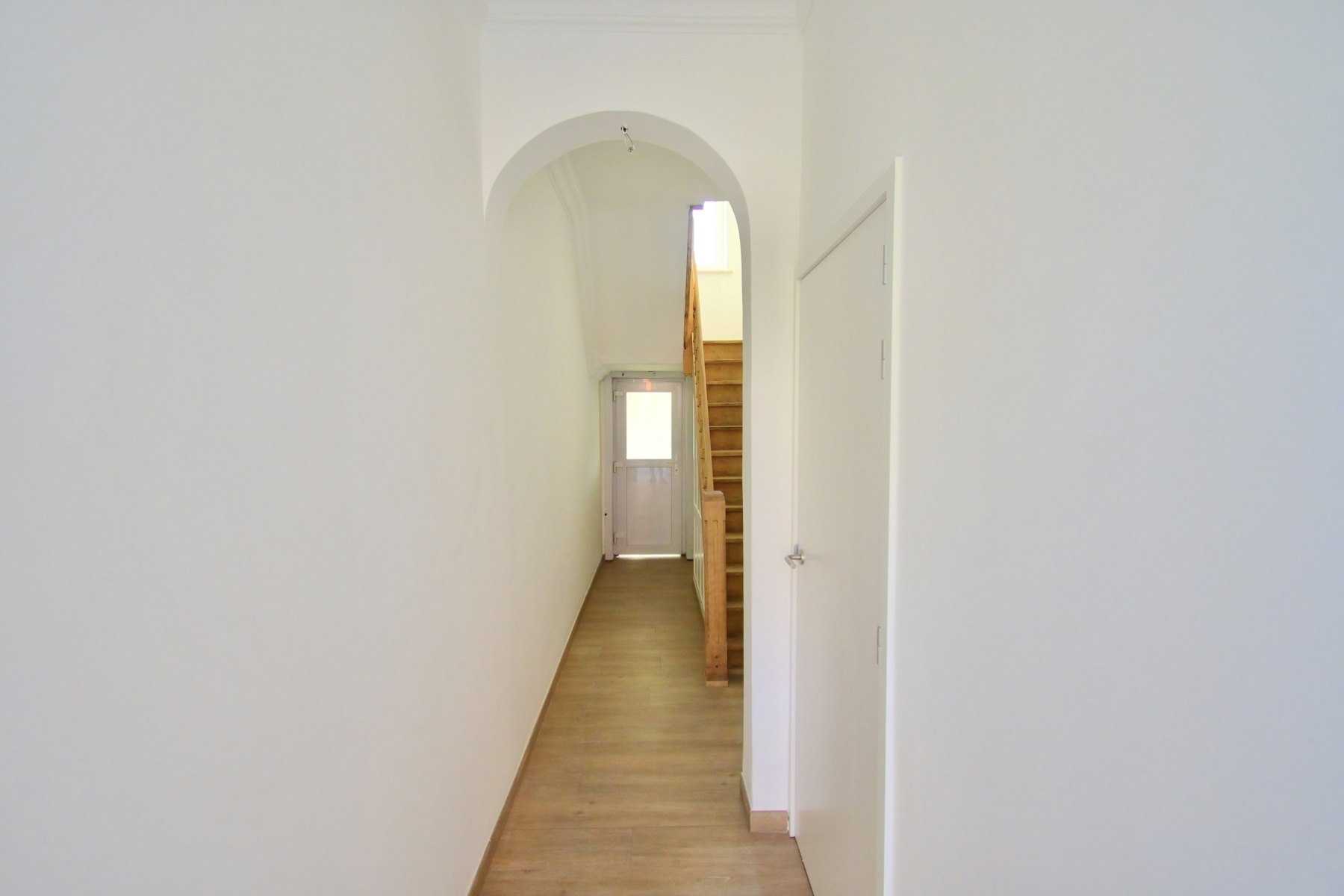 Energiezuinige en gezellige woning met EPC-label A en zonnig tuintje in het hart van Eke! - foto 4