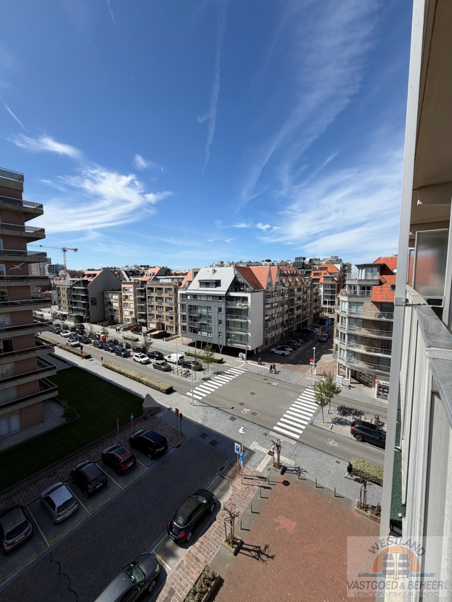 Lichtrijke, modern ingerichte studio op toplocatie - foto 2