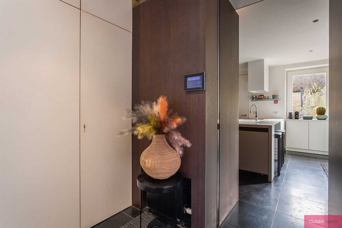 Stijlvol gerenoveerd appartement met tuin! - foto 5