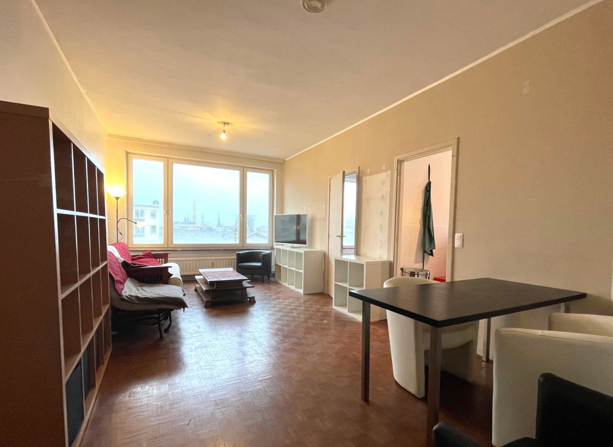 Appartement te koop in Antwerpen met 1 slaapkamer - foto 2