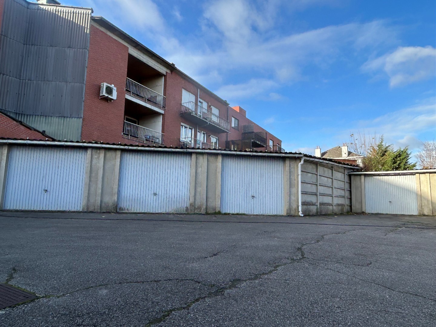 Garagebox te huur in het centrum van Haacht! - foto 2