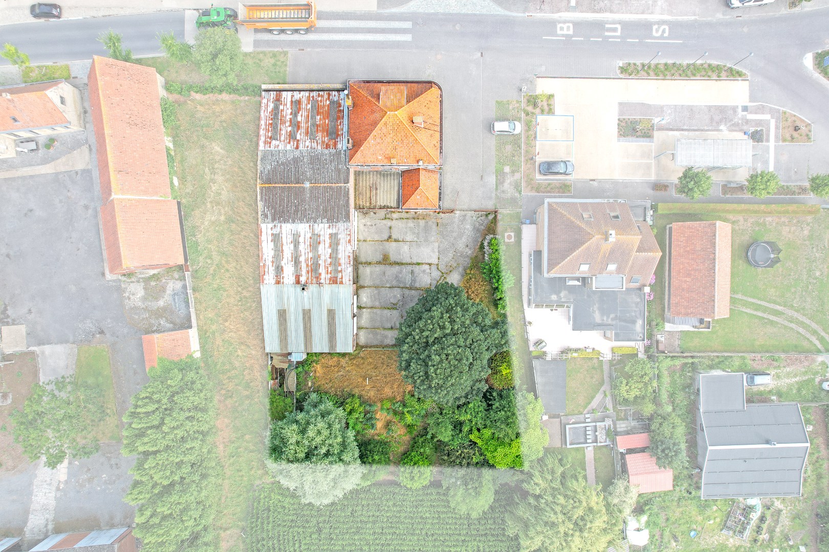 House for sale in Veurne with 5 bedrooms - photo 3