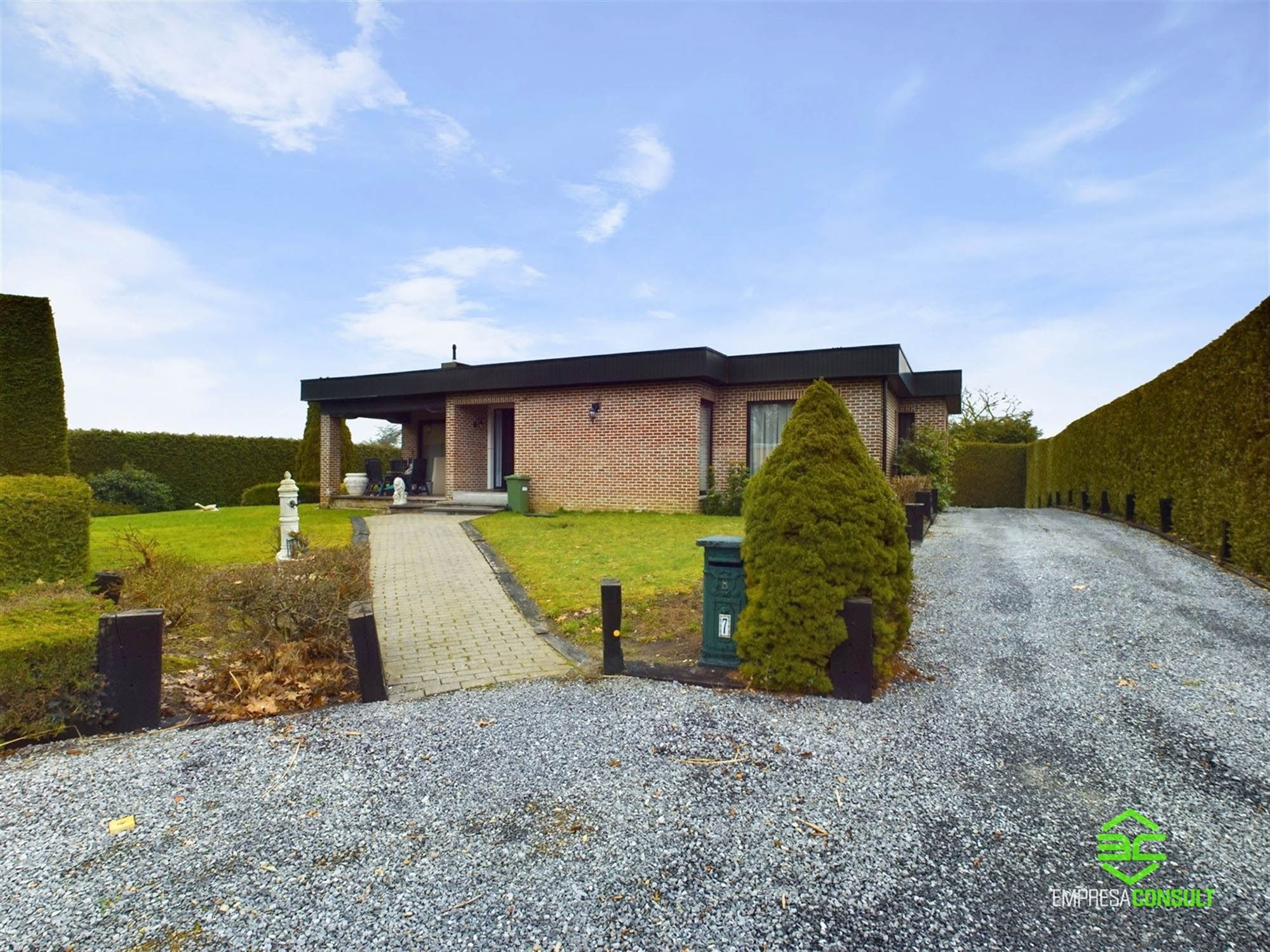 Rustig gelegen woning in het centrum met 3 slpk! - foto 1