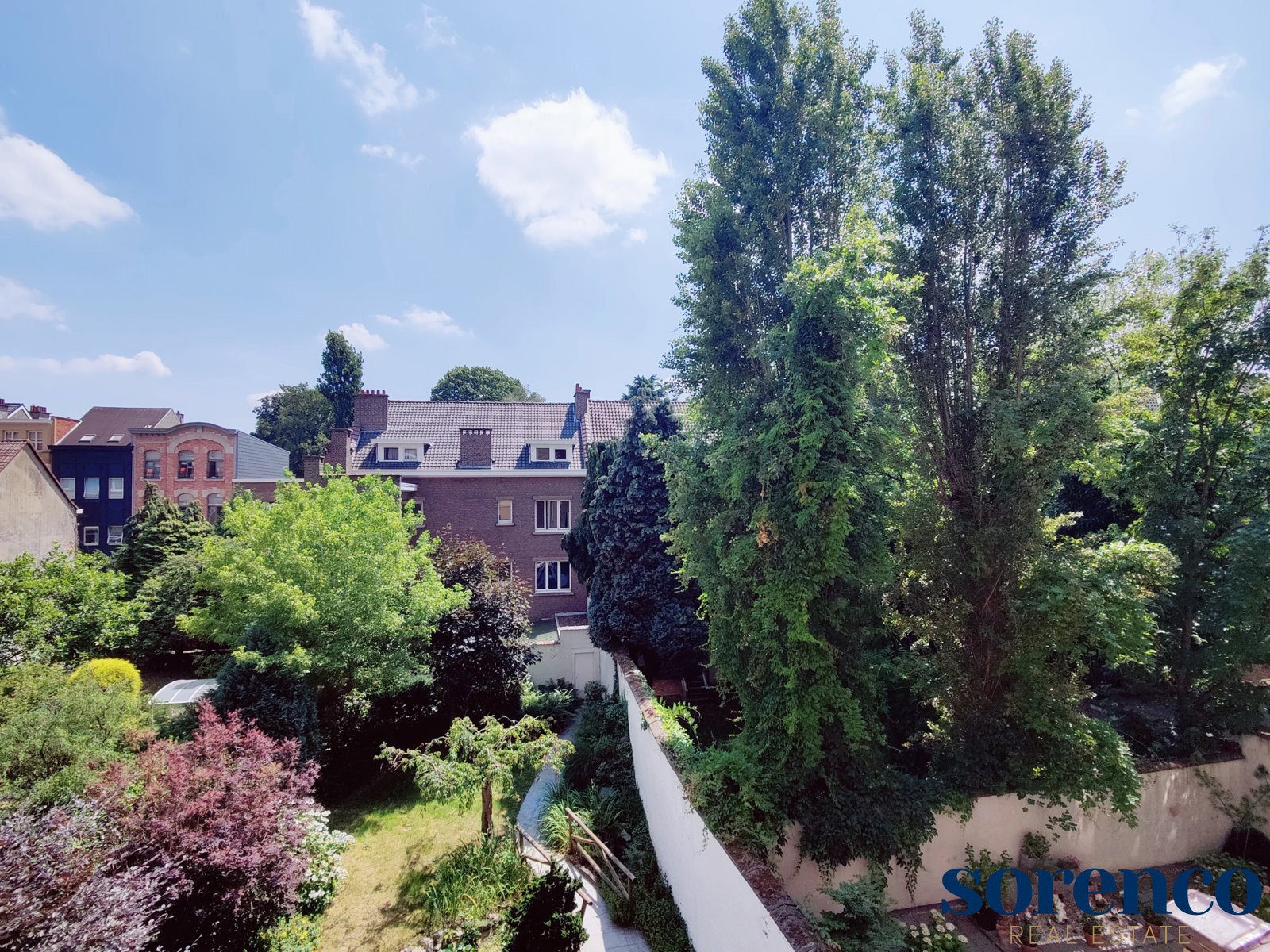 ALBERTPARK - Een prachtig en ruim 2 slaapkamer appartement van circa 200m² in een historisch herenhuis  - foto 3