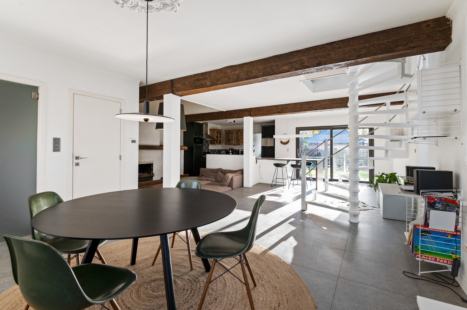 House for sale in Wijnegem with 3 bedrooms - photo 2