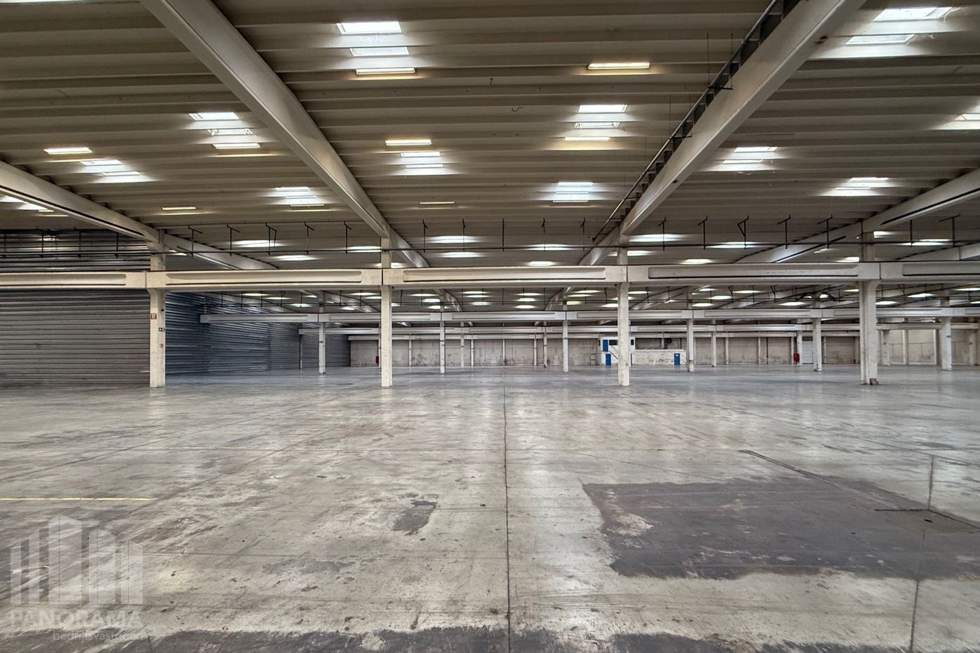 11,140 m² logistics warehouse with 116 m² of offices for rent in Boortmeerbeek - photo 3