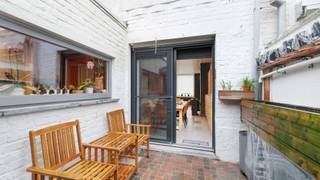 Mooie en goed onderhouden woning met een uitstekende ligging, op wandelafstand van de Zeedijk en de winkels. Ideaal als vaste woonst, tweede...