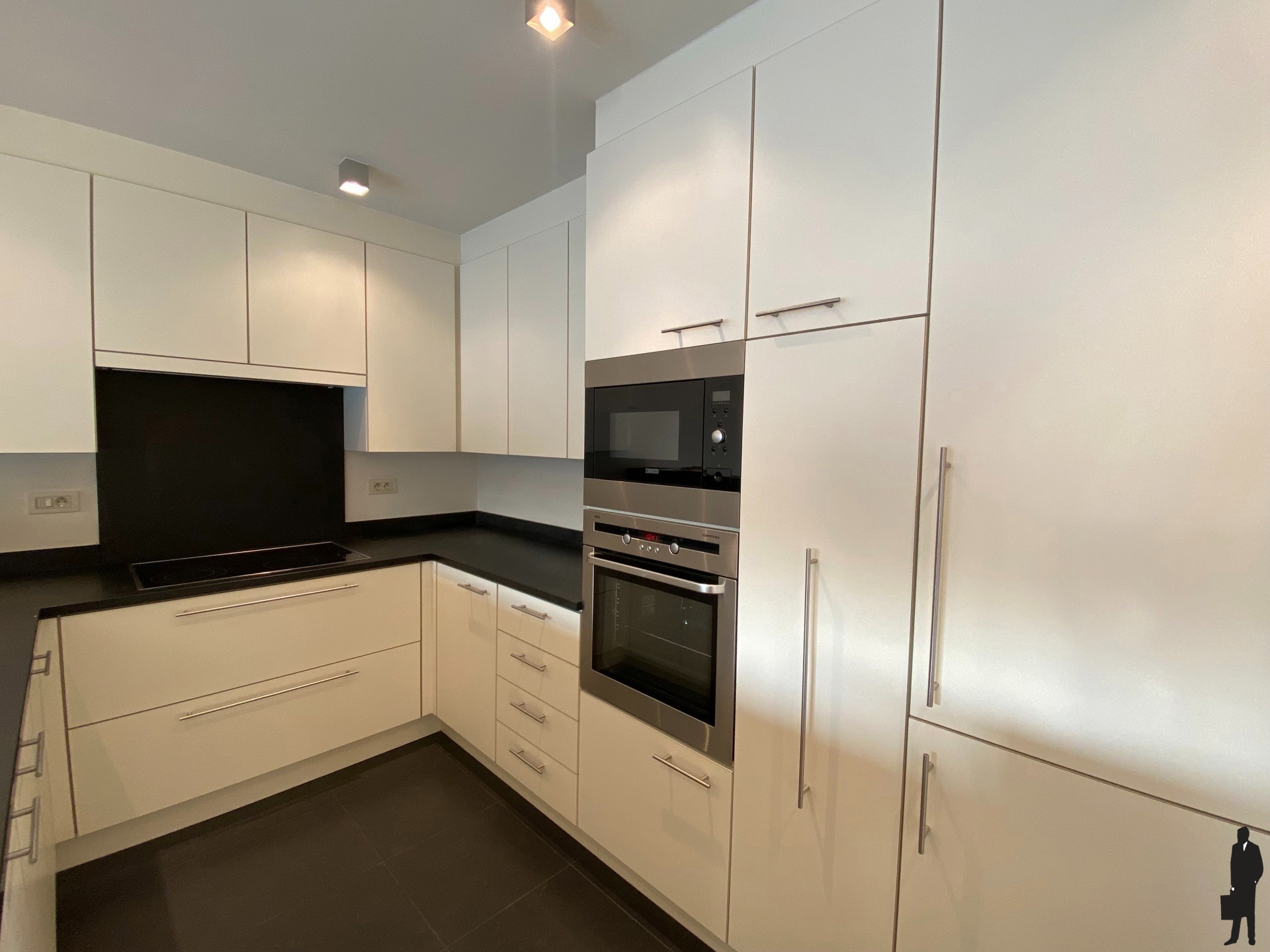 Apartment for rent in Brasschaat with 3 bedrooms - photo 4