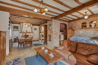 In Heers bieden wij een authentiek boerderijpand uit 1944 aan met veel ruimte en renovatiepotentieel. Dit is een degelijk project voor wie op zoek...