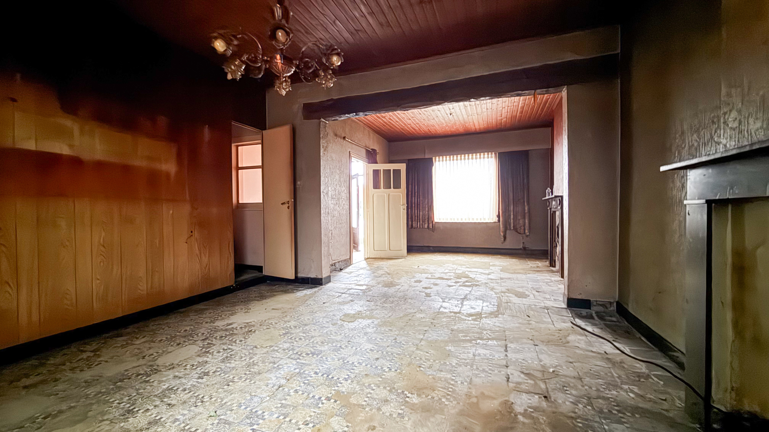 Te renoveren woning met potentieel op rustige ligging - foto 4