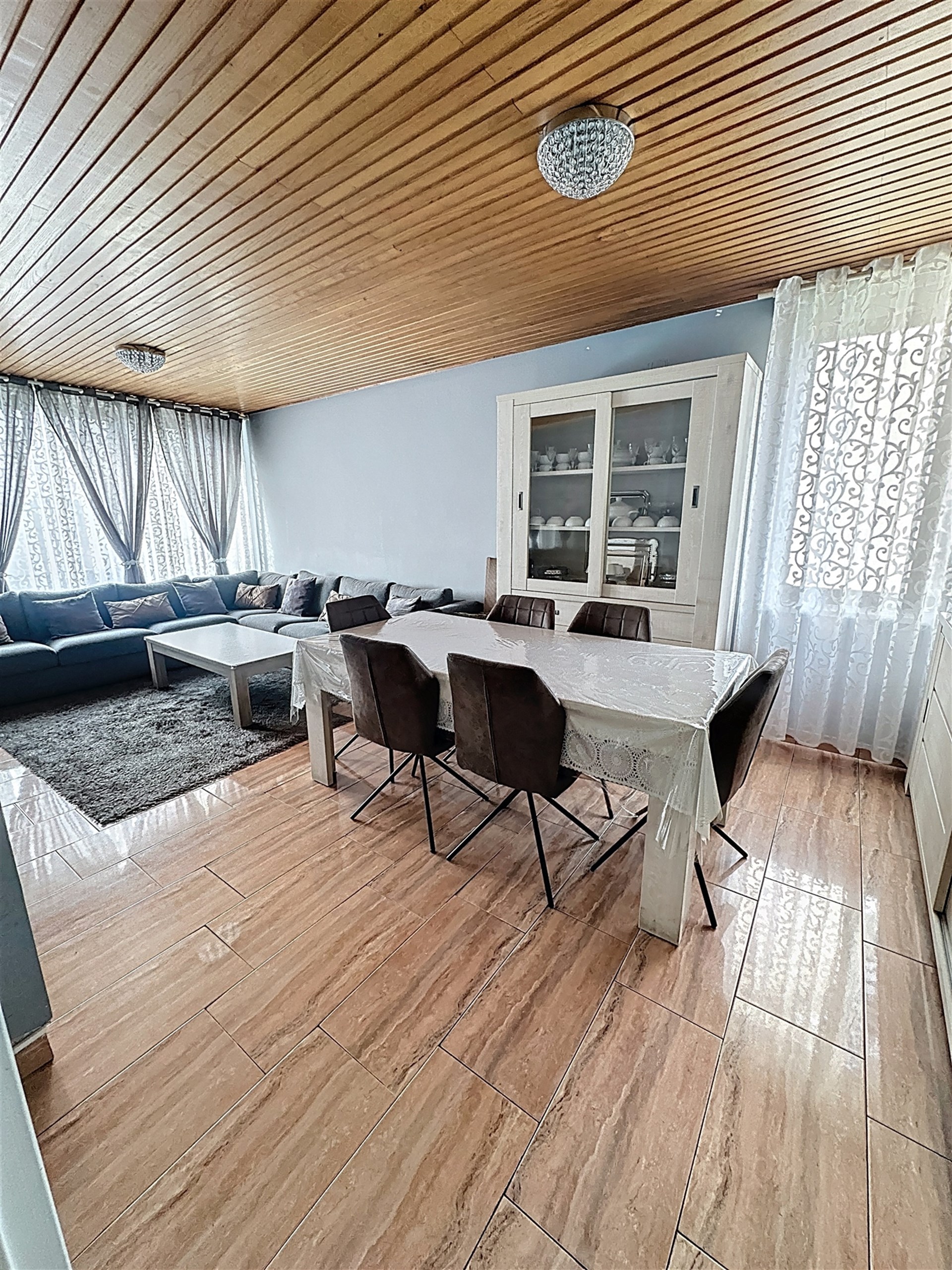 Appartement met 3 slaapkamers te koop in Borgerhout ! - foto 2