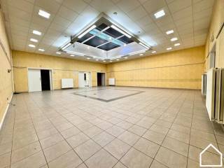 Commercial à vendre à Ypres