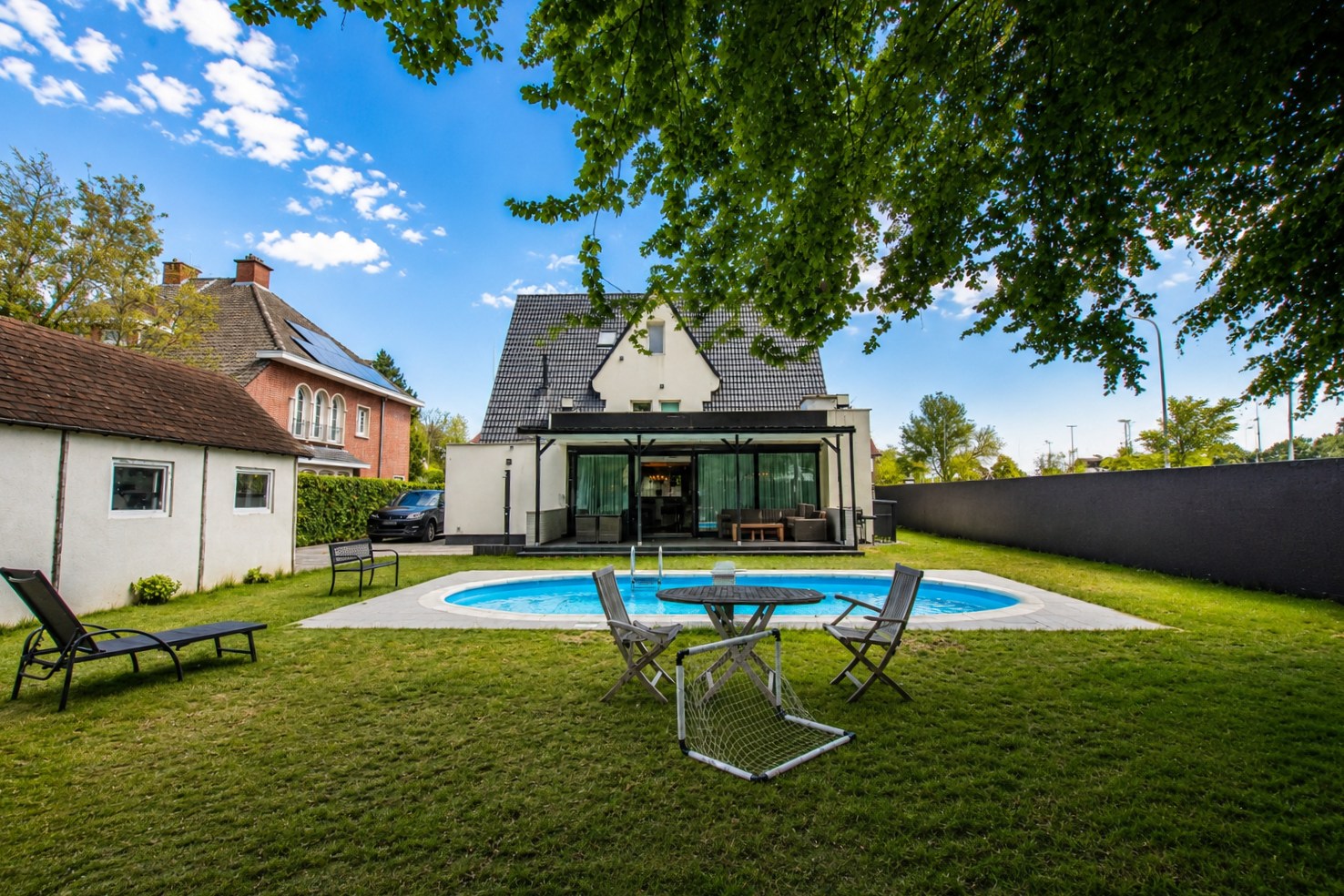 Maison à vendre à Saint-Nicolas avec 6 chambres - photo 3