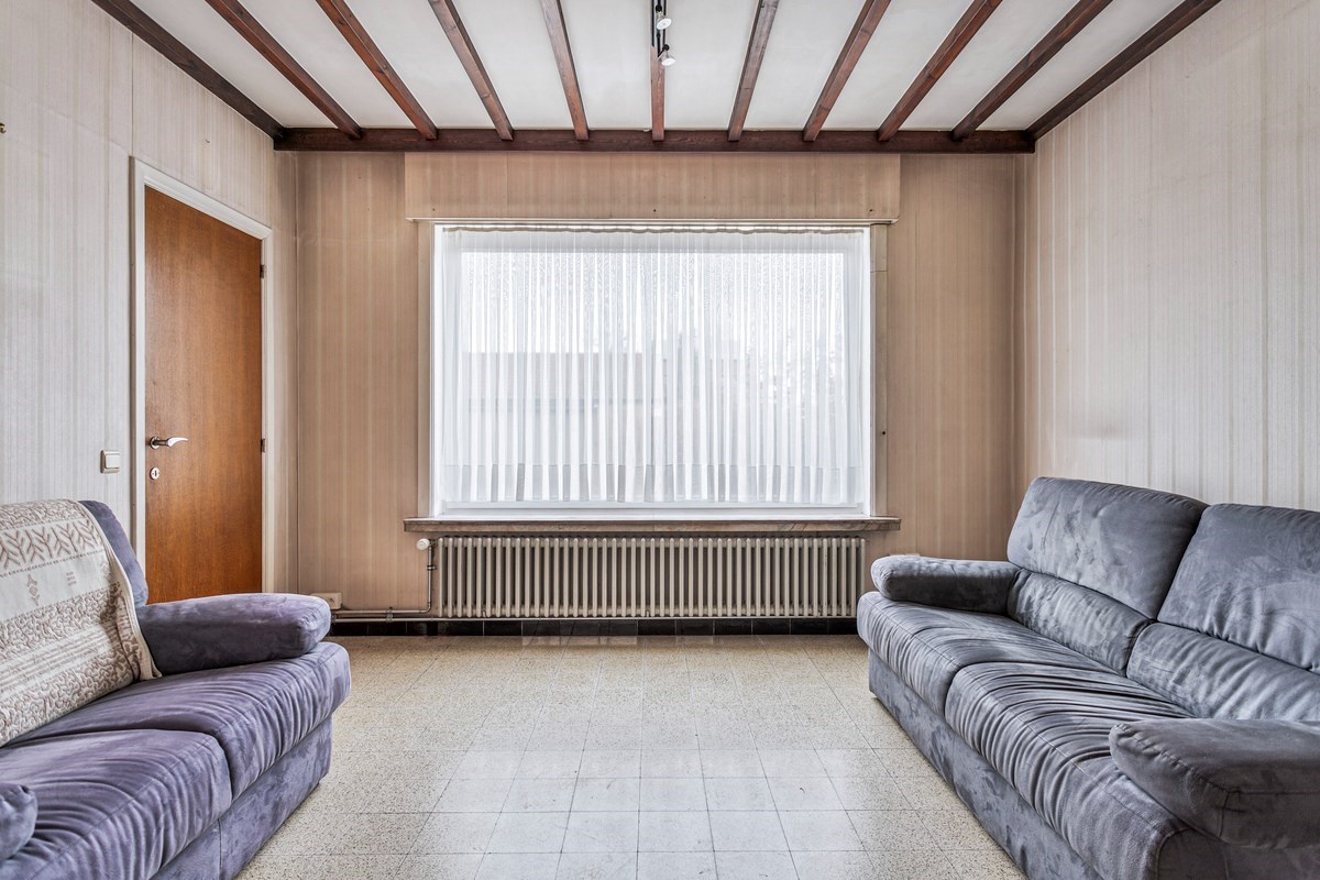 Ruime woning met 4 slaapkamers en garage! - foto 3