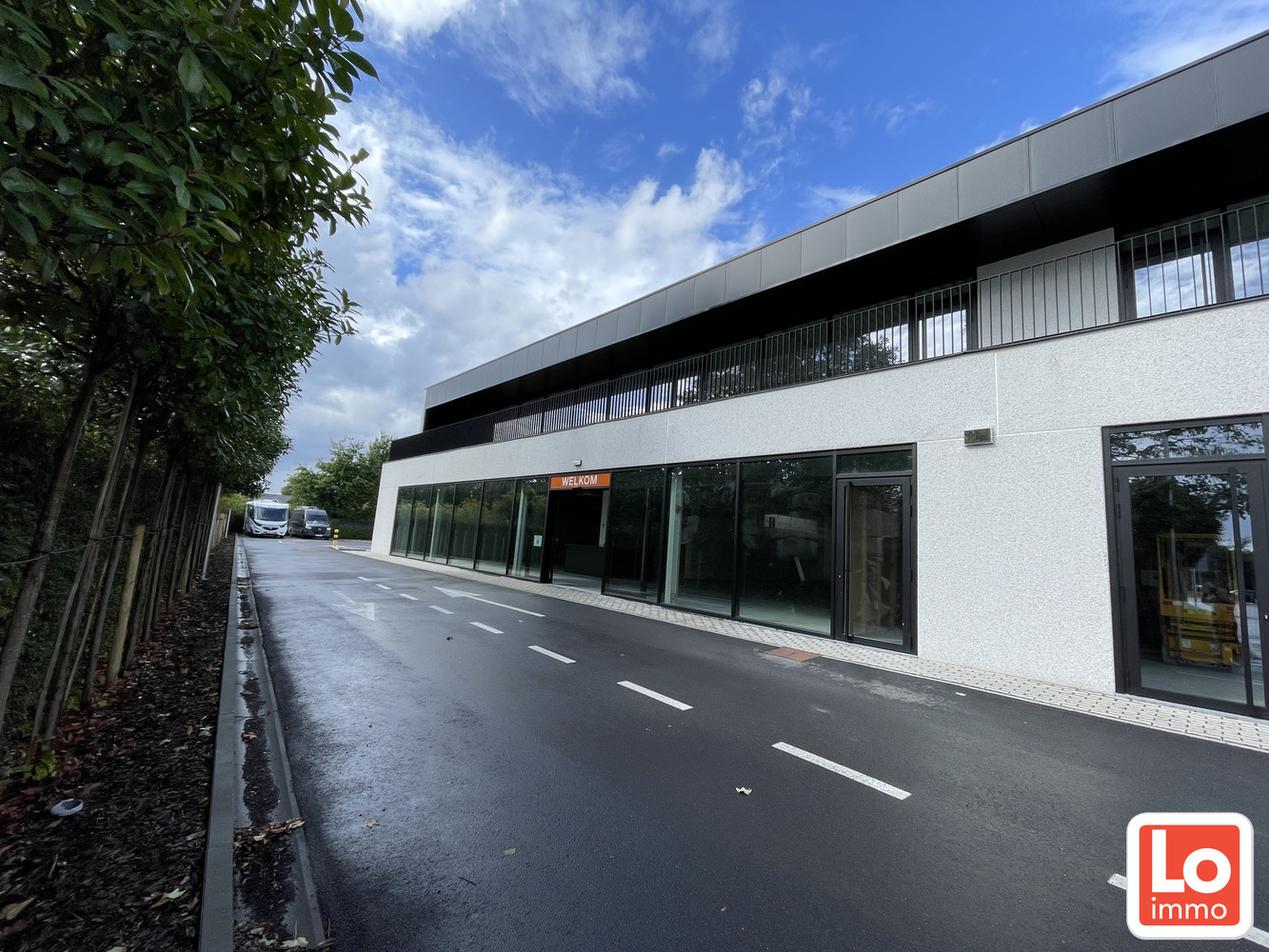 Commerciële ruimte op toplocatie in Lochristi - foto 1