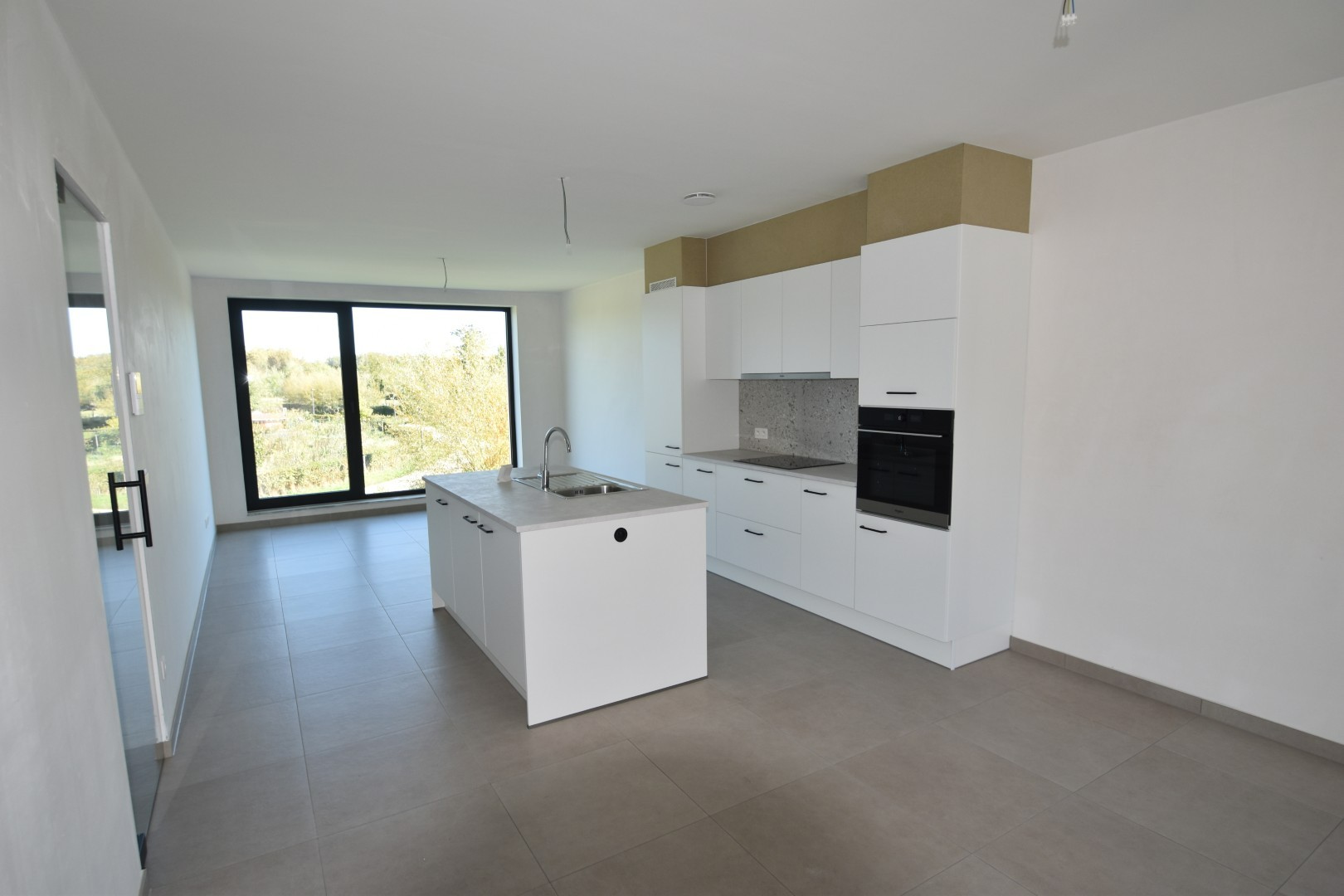 Modern ingericht appartement aan rand van centrum - foto 5