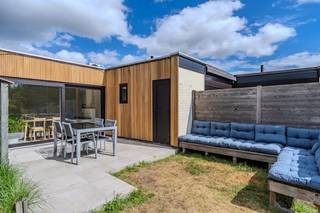 The house was recently renovated and has a bright living space with an installed kitchen. There is a bathroom with a walk-in shower, toilet and...