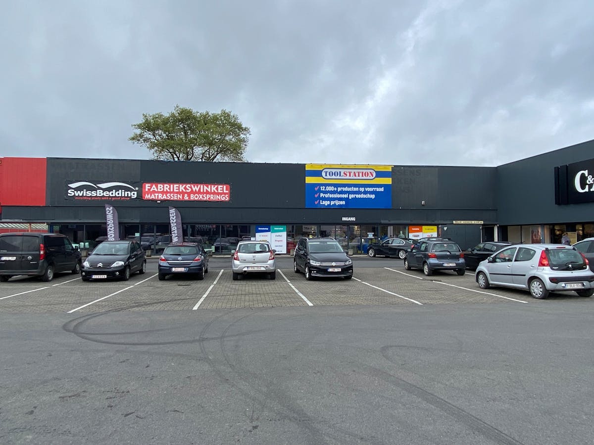 Baanwinkel van ca. 416 m² langs de Brugsesteenweg Roeselare - foto 3