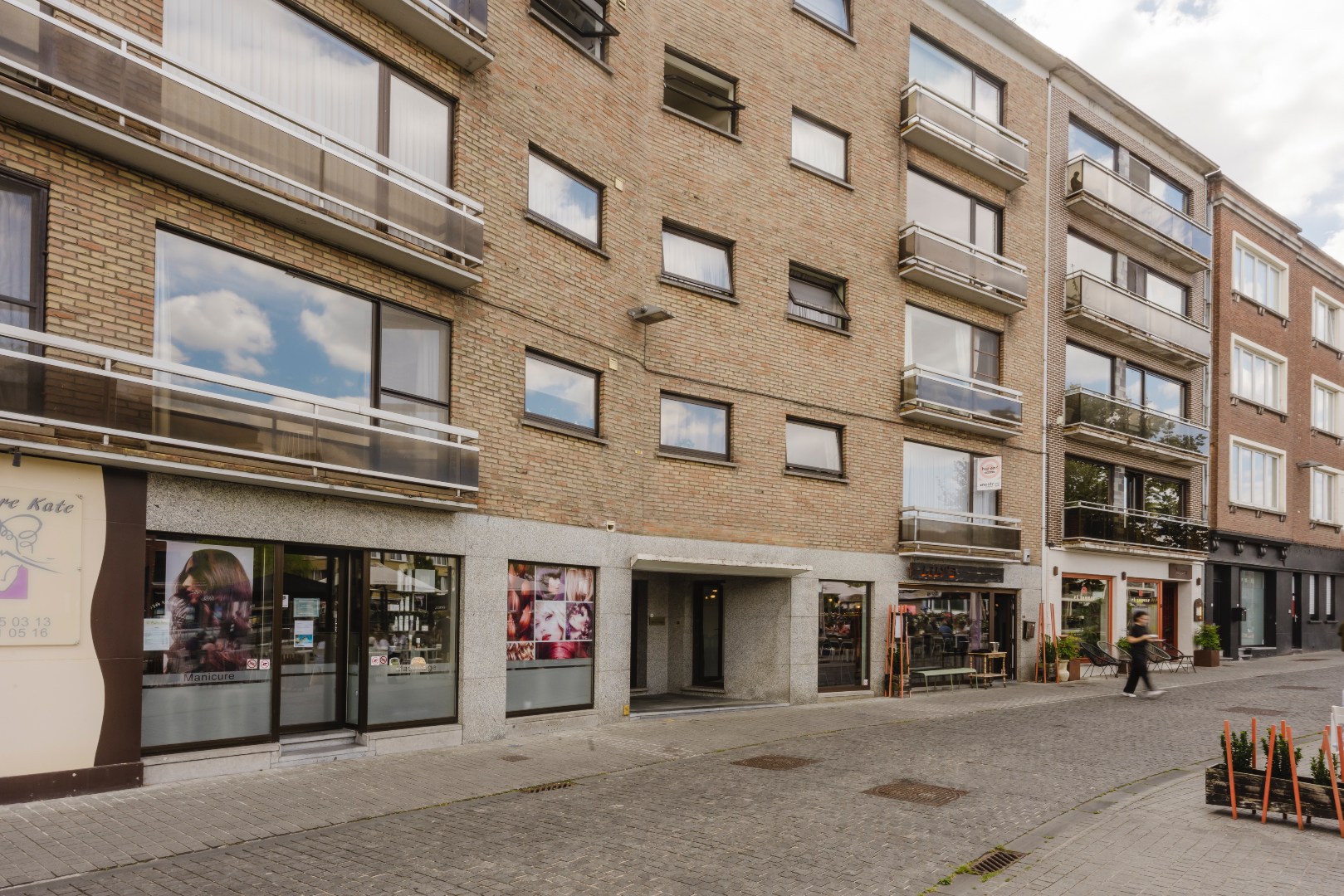 Apartment for rent in Kortrijk with 2 bedrooms - photo 5