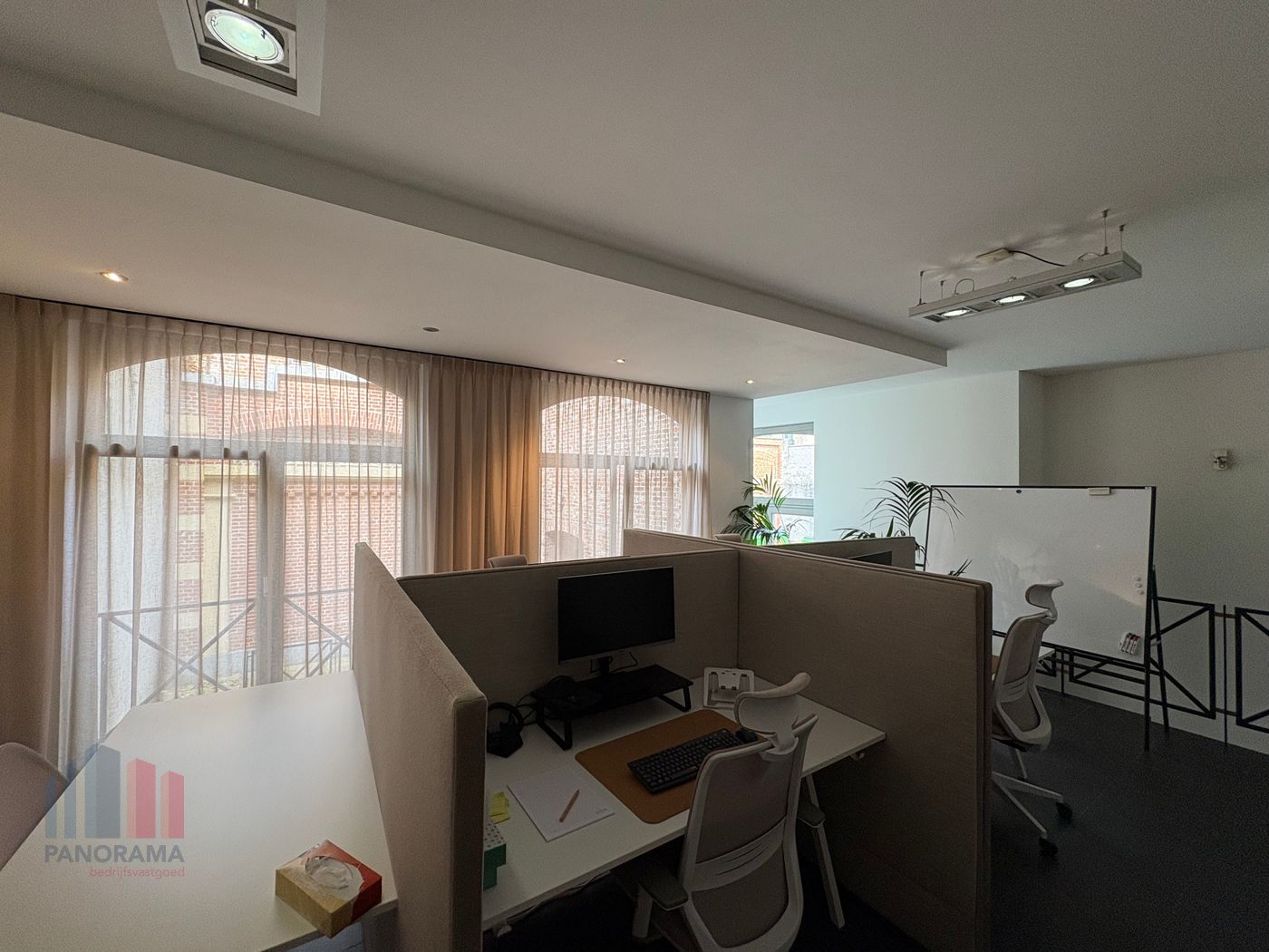 287 m² authentiek en instapklaar kantoor aan de Coupure te Gent - foto 5