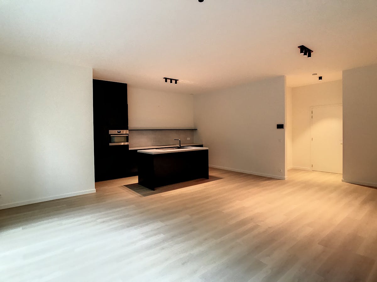 Last 1 bedroom apartment for sale in Pierre & Julie residence - photo 4