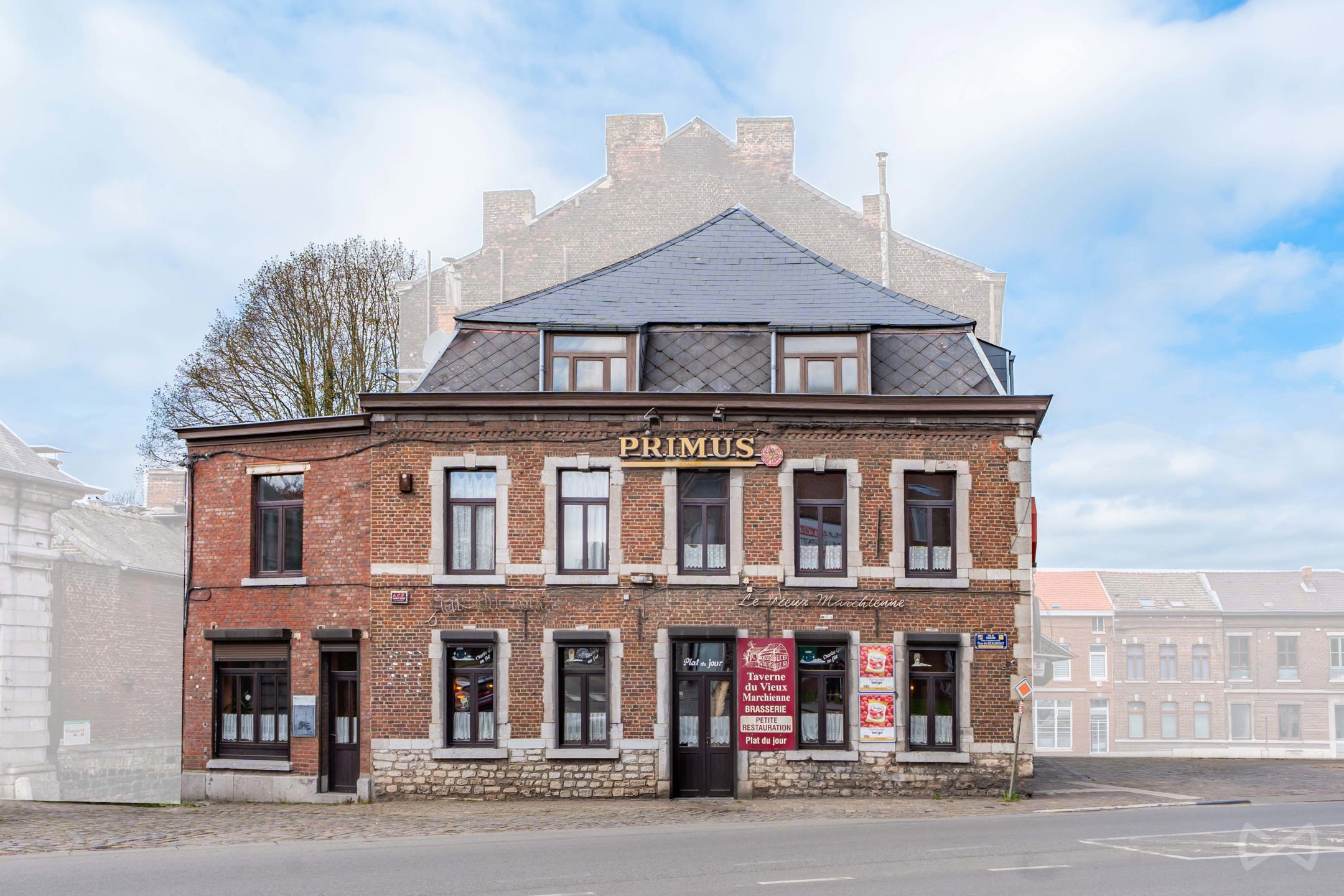 6030 Marchienne-au-Pont, Place du Perron, 41