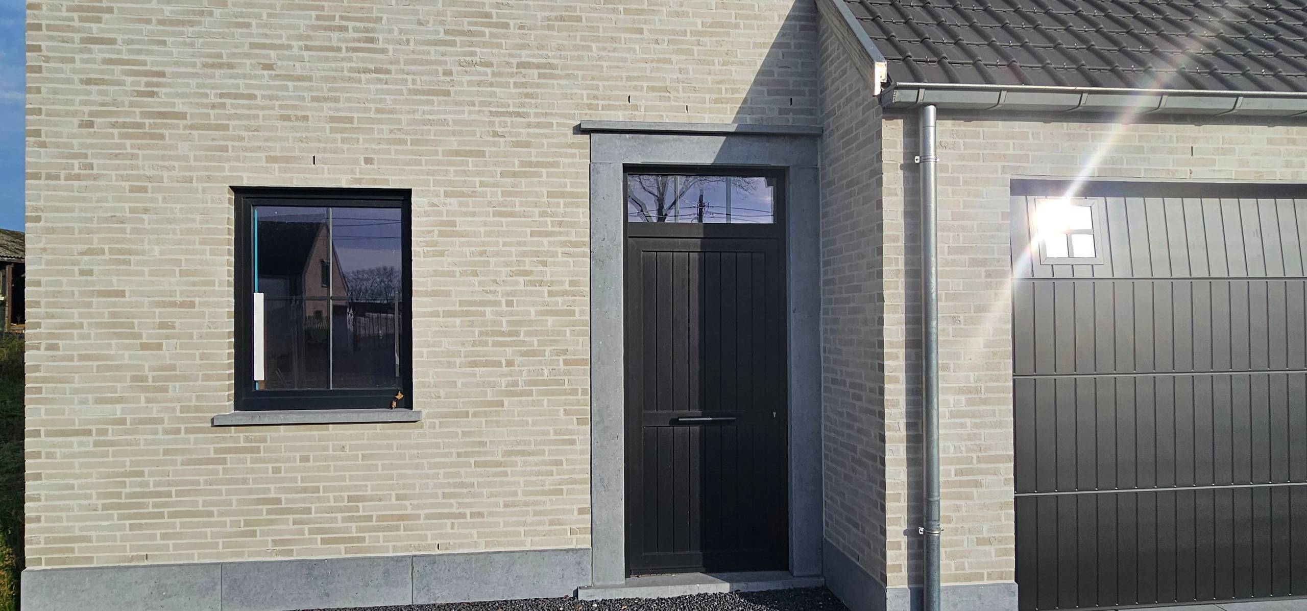 Nieuwbouw halfopen woning met loods op landelijke locatie - foto 5