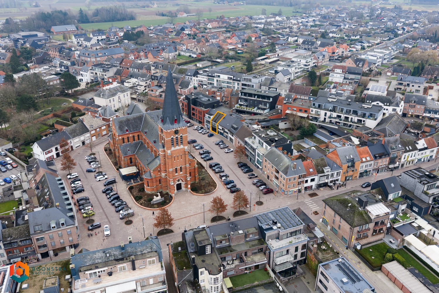Handelspand met bovengelegen woonst pal in het centrum van Putte! - foto 3