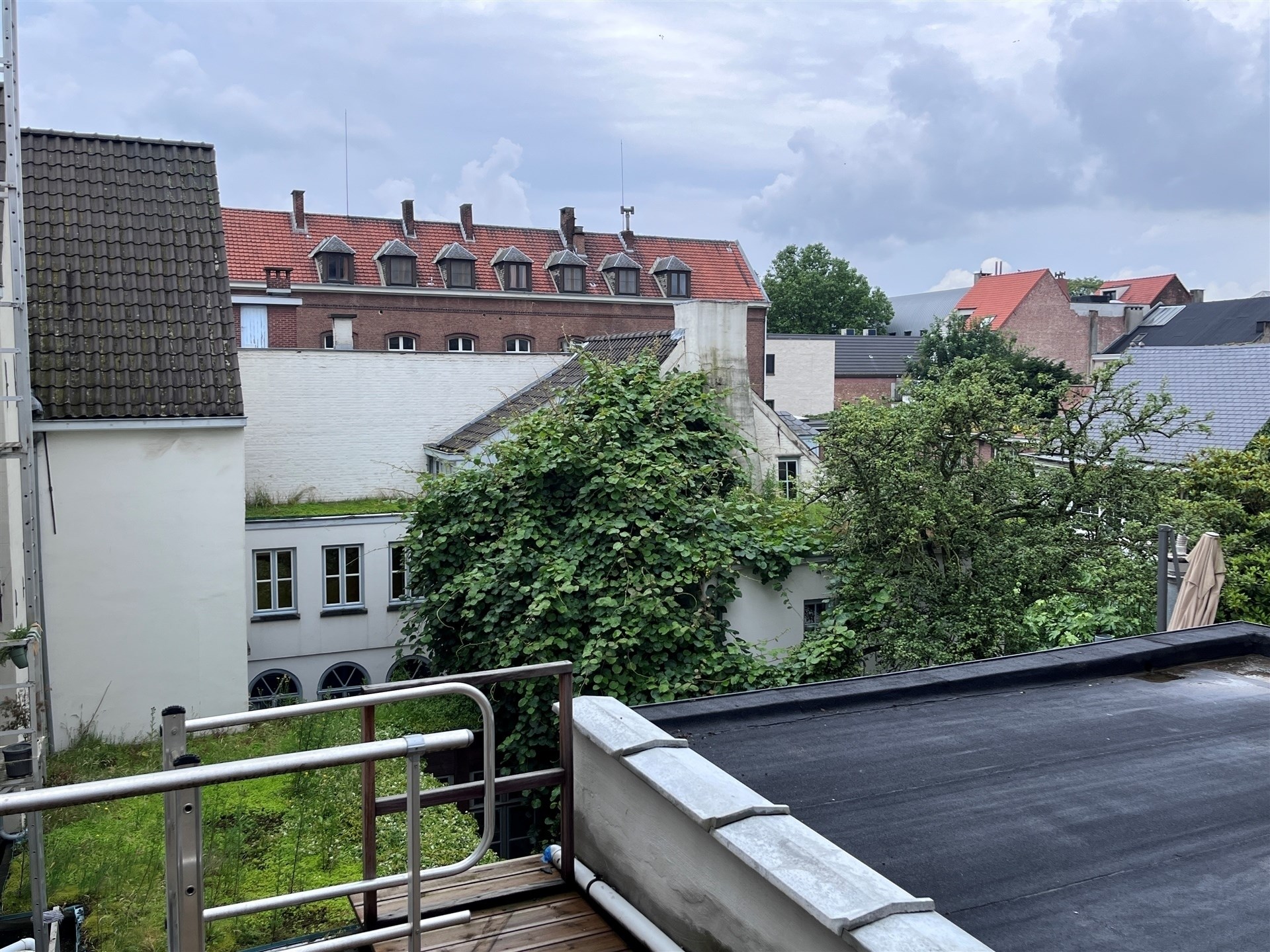 Duplex appt nabij de Universiteit van Antwerpen! - foto 4