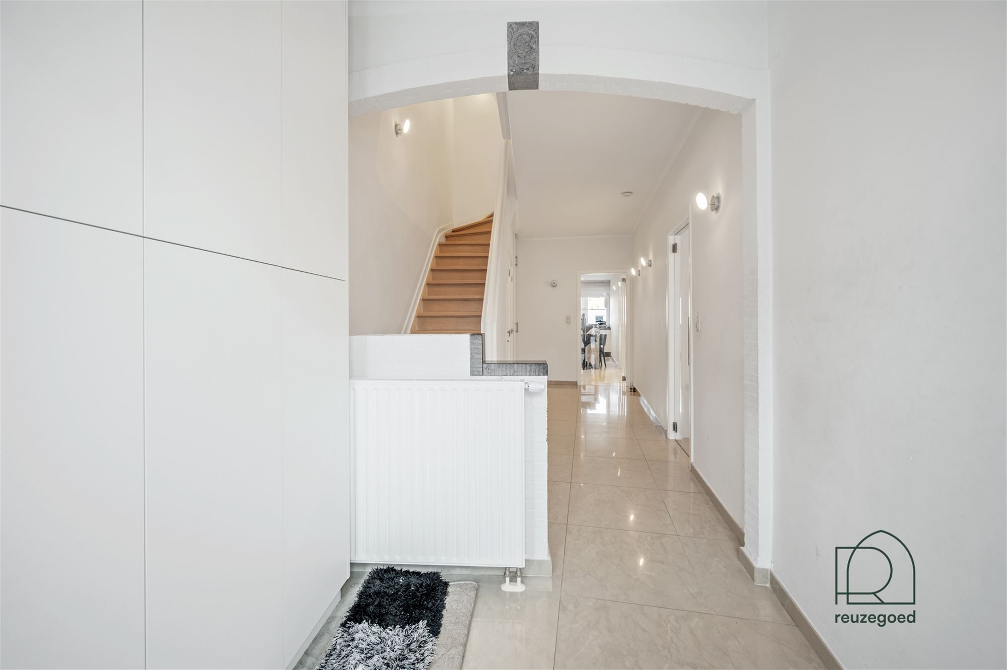 Instapklare ruime woning met 3 slaapkamers (mogelijks 4-5) vlakbij centrum Mechelen - foto 2