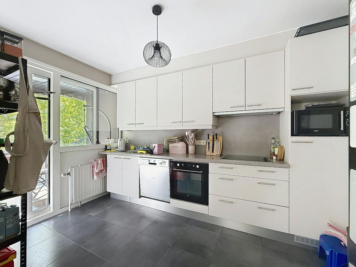 Ruim appartement met twee slaapkamers te huur in Kortrijk - foto 4