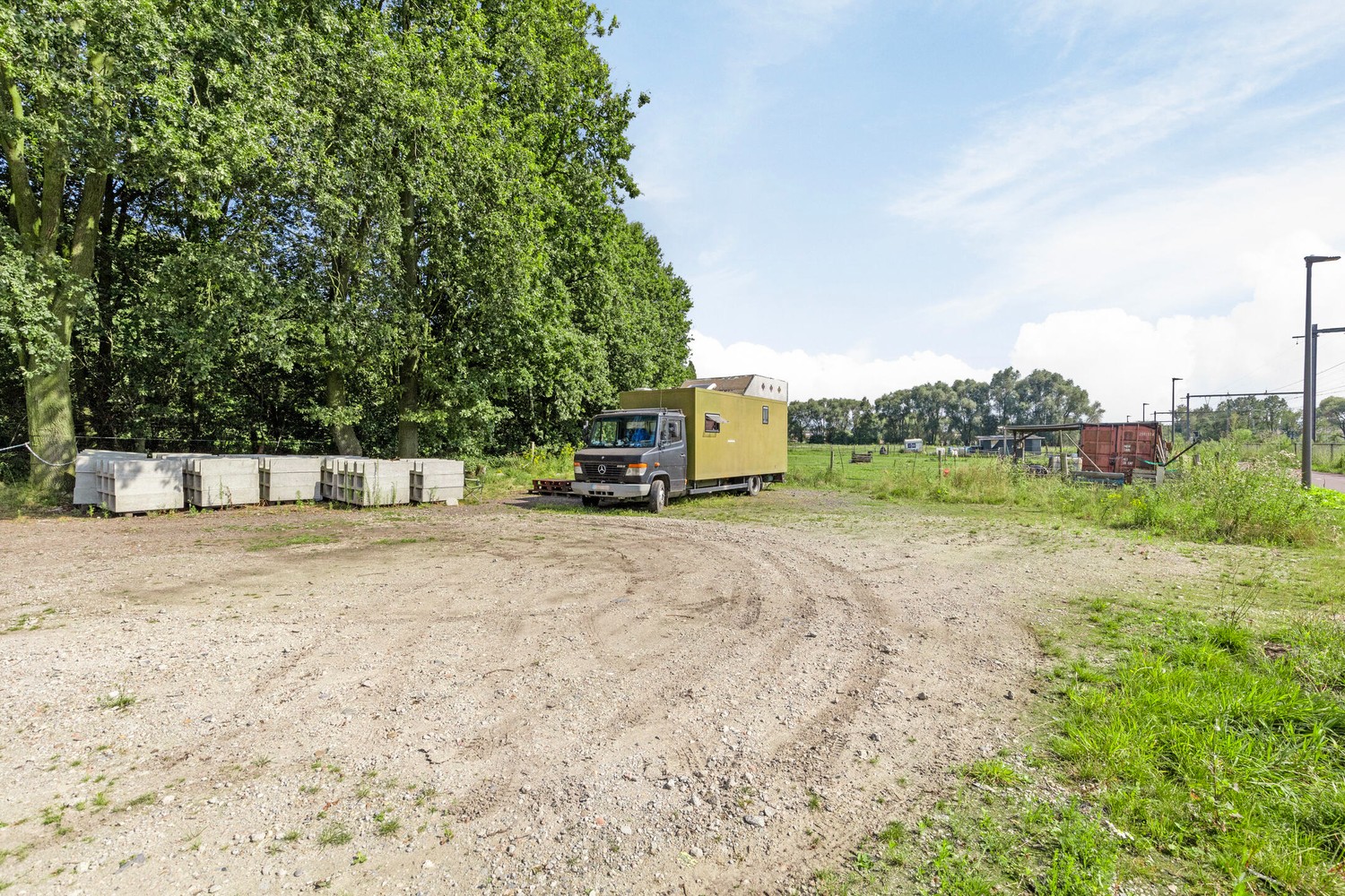 Ruim perceel met meerdere mogelijkheden - foto 5