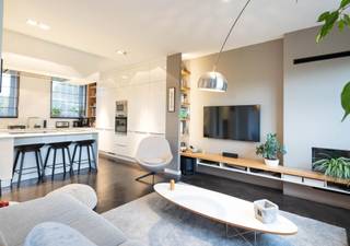 LINKEBEEK, op de grens van Sint-Genesius-Rode en in een lommerrijke woonwijk dicht bij alle voorzieningen, op 2a70ca grond, zal dit charmante huis...