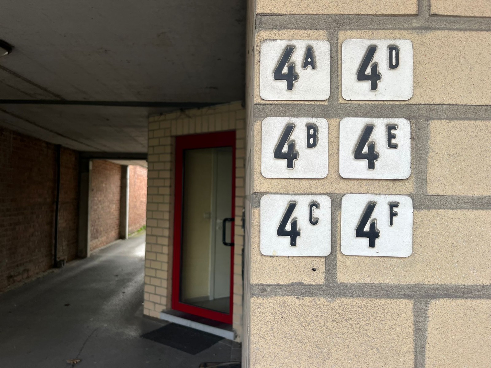 Opbrengsteigendom in Zulte met 6 appartementen, garages en staanplaats – volledig verhuurd - photo 4