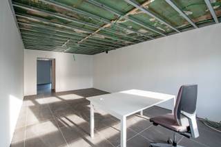 Commercial à louer à Mortsel