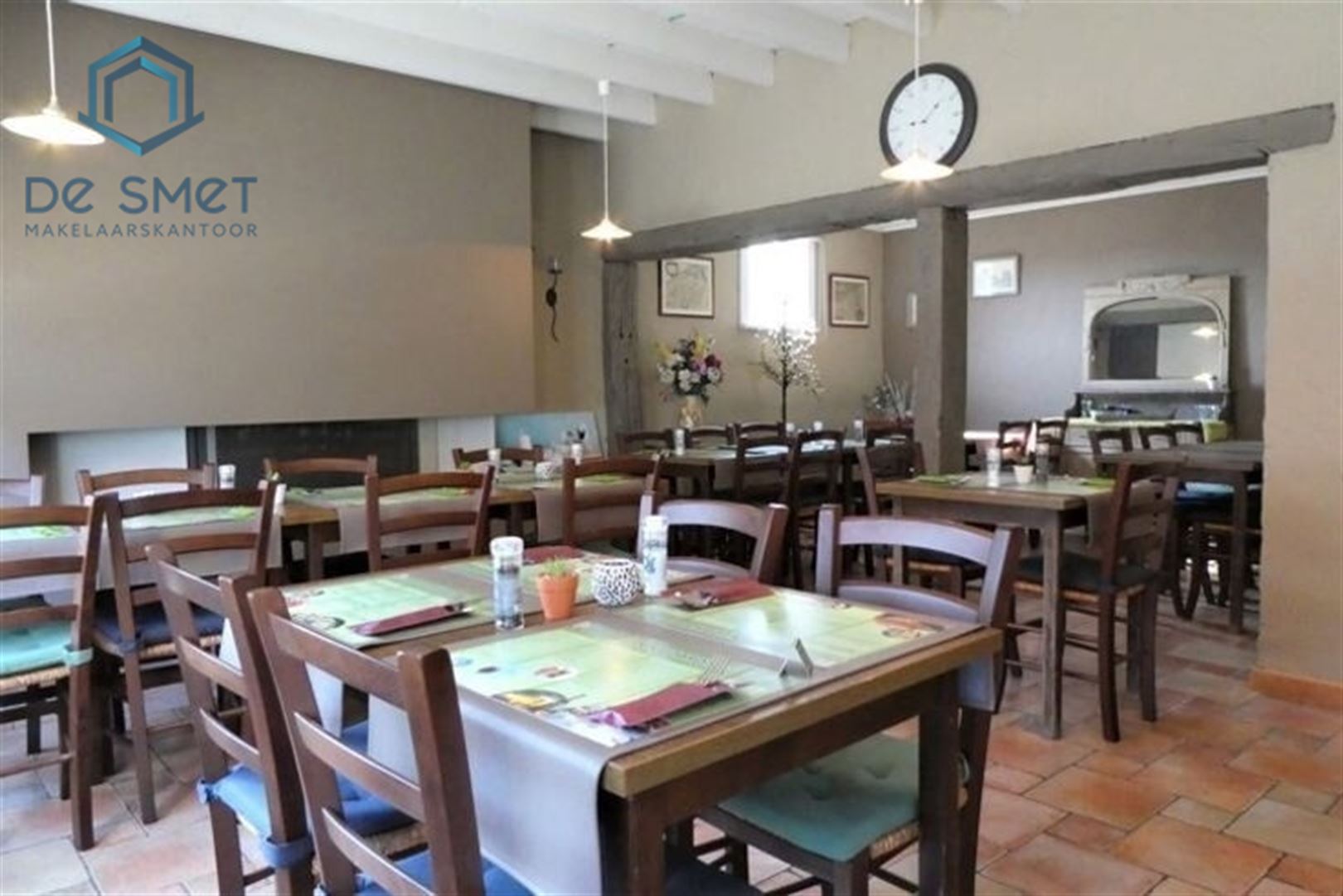 Unique Commercial Property with Residence, Spacious Event Hall, Sunny Terrace and Garden Ready to Use and Full of Potential! - photo 3