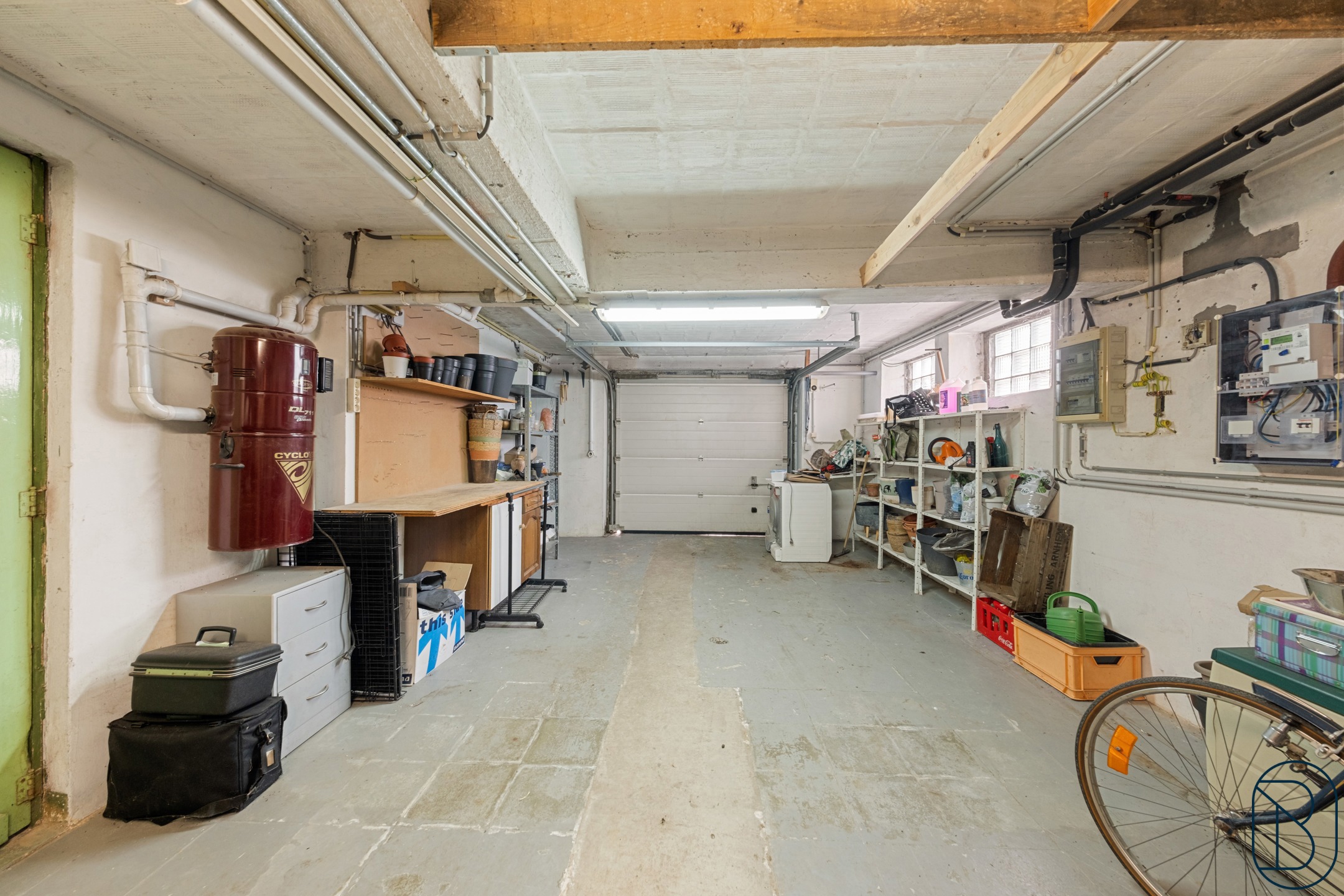 Ruime gezinswoning met dubbele garage nabij Ronse - foto 4