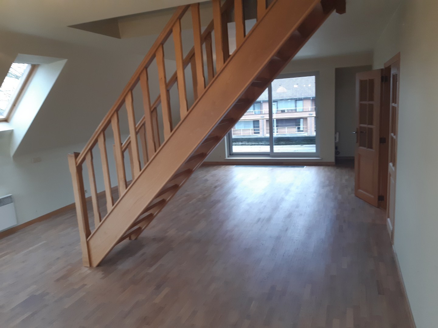 Ruim appartement met 2 terrassen naast Carrefour. - foto 5
