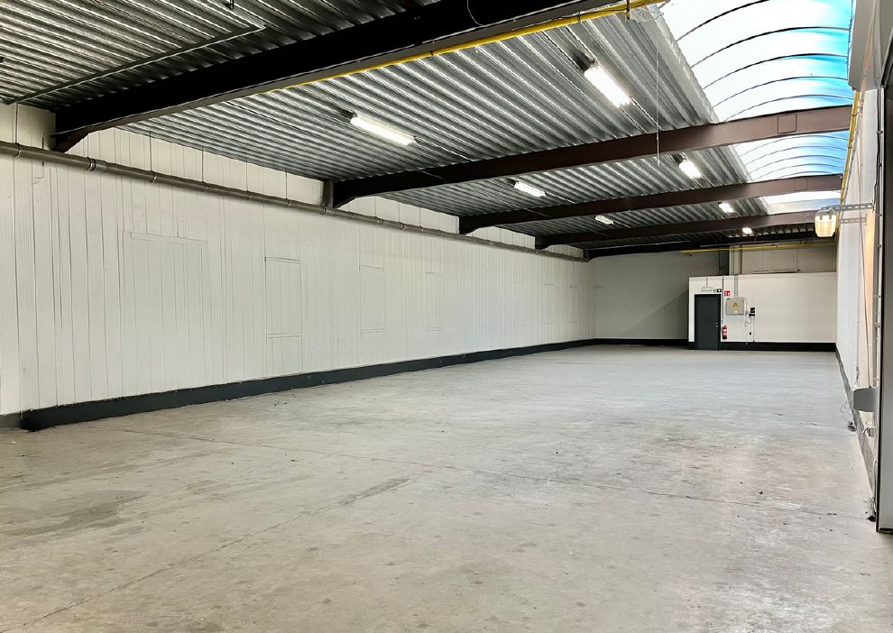 Strategisch gelegen KMO-unit van 290 m² nabij de E313 - foto 5