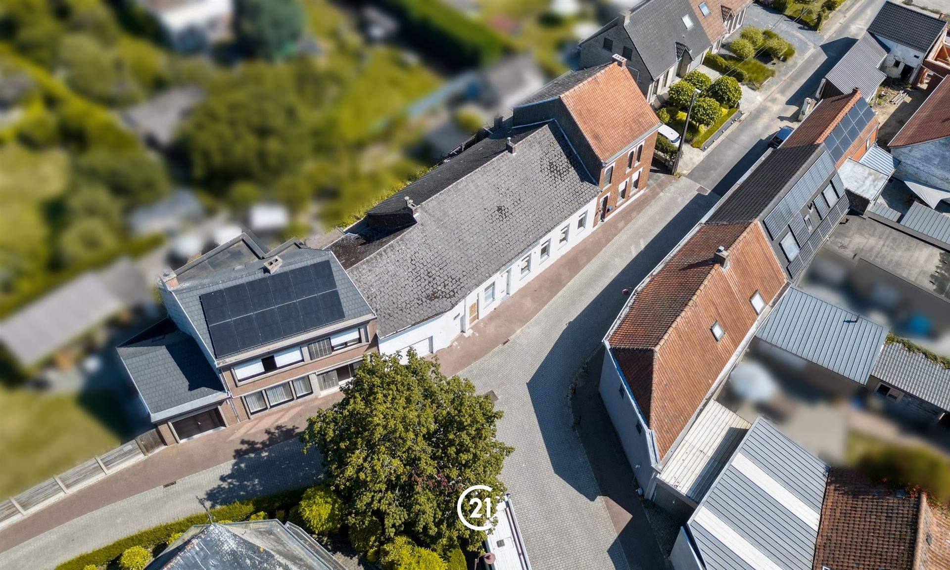 Totaal te renoveren (handels)huis - foto 4