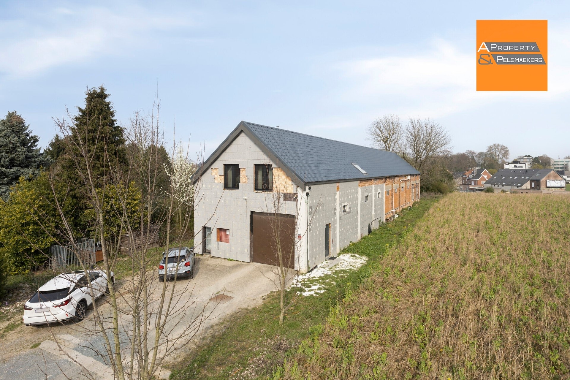 Maison avec hangar. - photo 3