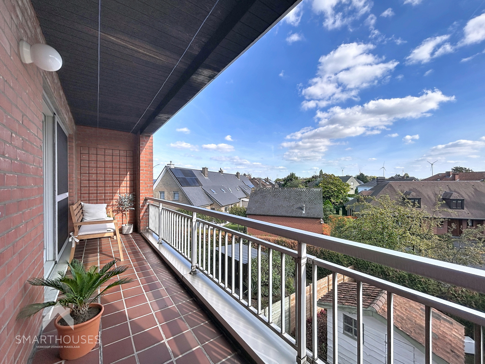 Gerenoveerd appartement met 2 slpks en dubbele garage - foto 5