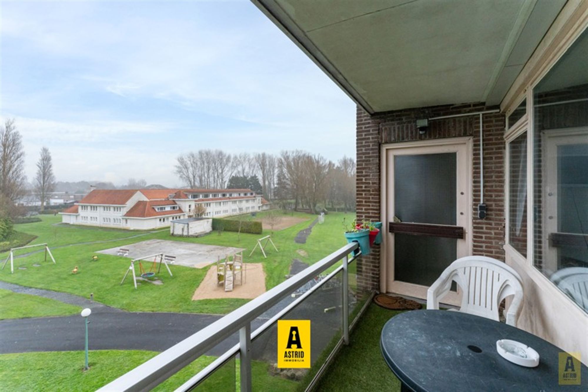 Gezellig vakantie-appartement in groen domein vlakbij zee! - foto 3