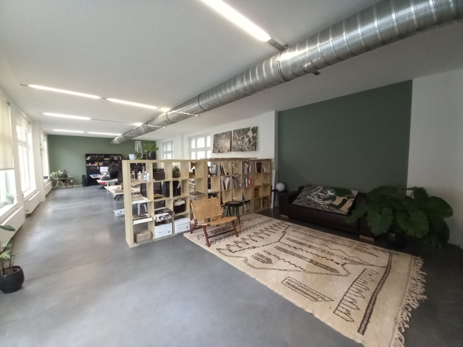 Commercial for rent in Molenbeek-Saint-Jean - photo 3