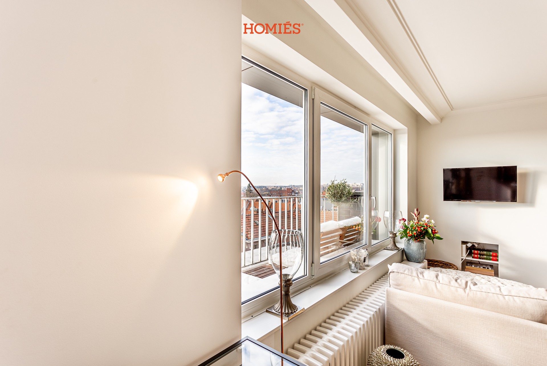 Fully furnished 1-bedroom apartment with terrace - photo 4