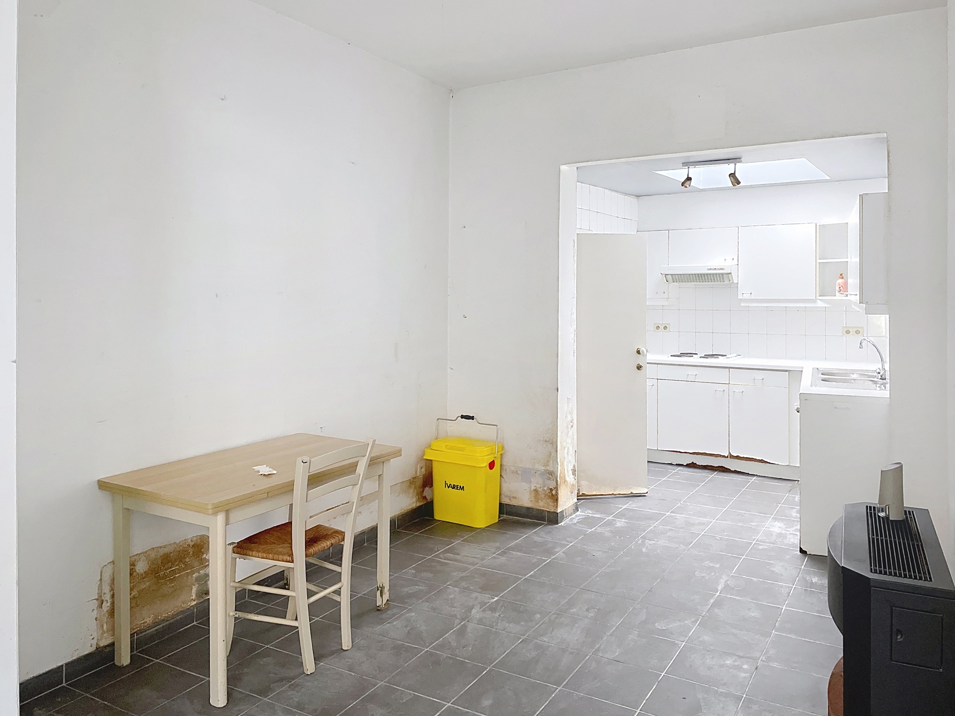 Te renoveren rijwoning in het hart van Lier - foto 5