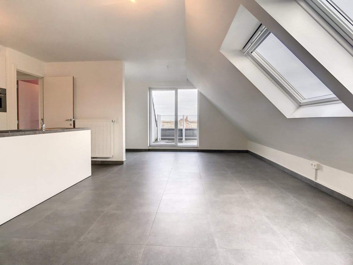 Appartement met 2 slaapkamers te huur in Veurne - foto 5
